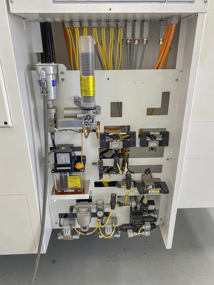 MAZAK HCN5000II 12