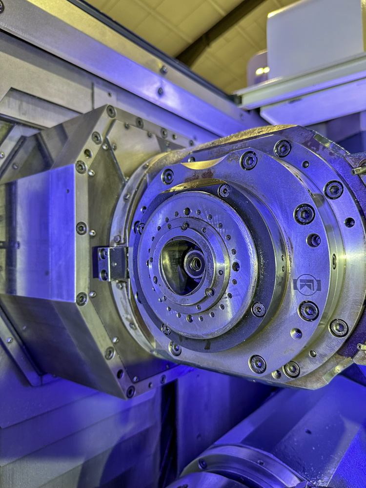 DMG Gildemeister CTX Beta 1250 TC (LAT0270) - 3axis Group